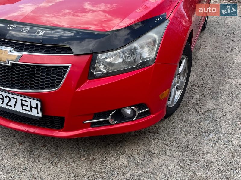 Седан Chevrolet Cruze 2013 в Шостке