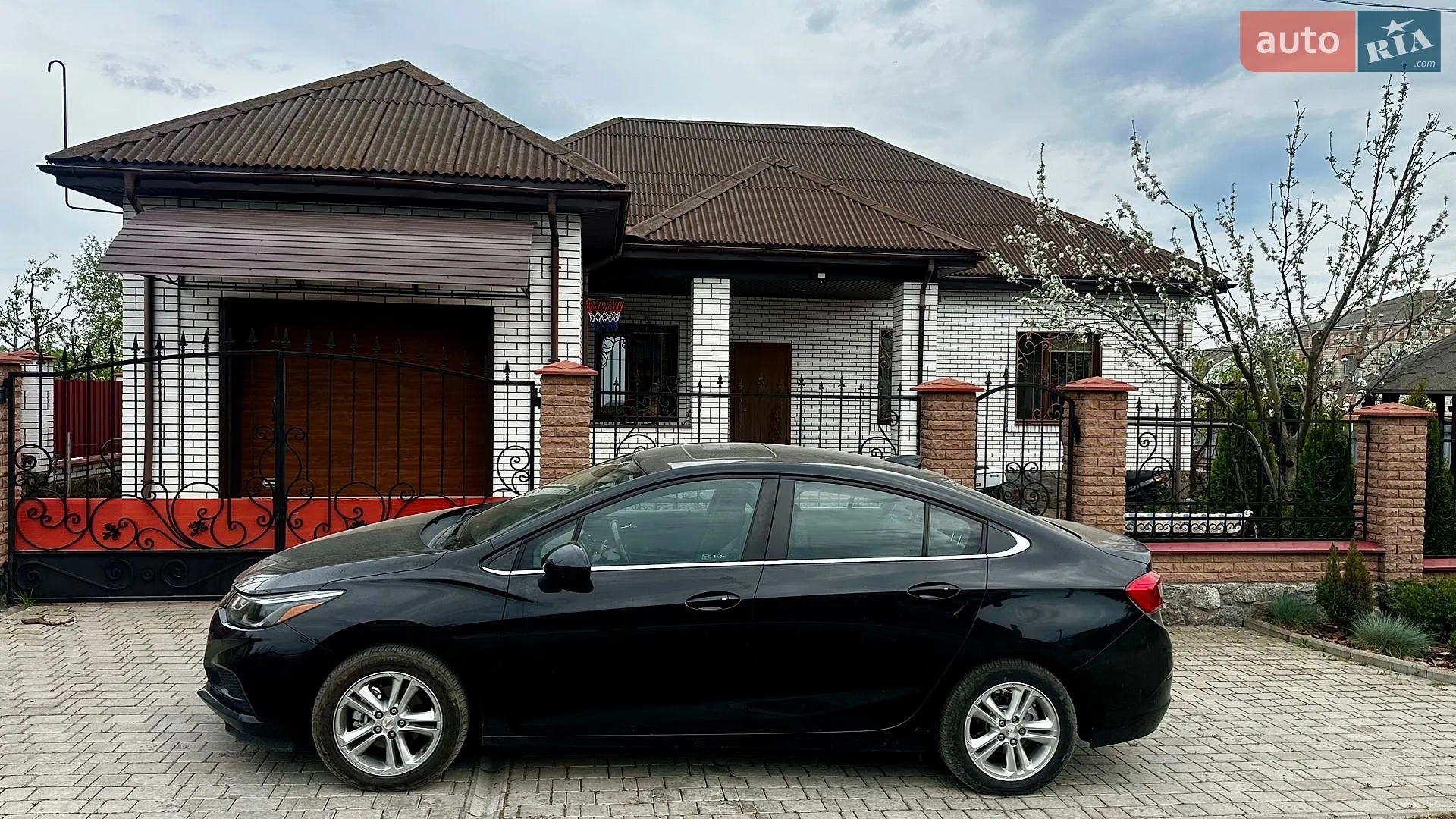 2017 Chevrolet Cruze - мініатюра 3