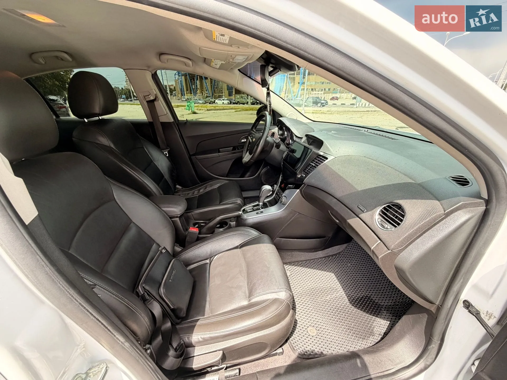 2012 Chevrolet Cruze - мініатюра 37