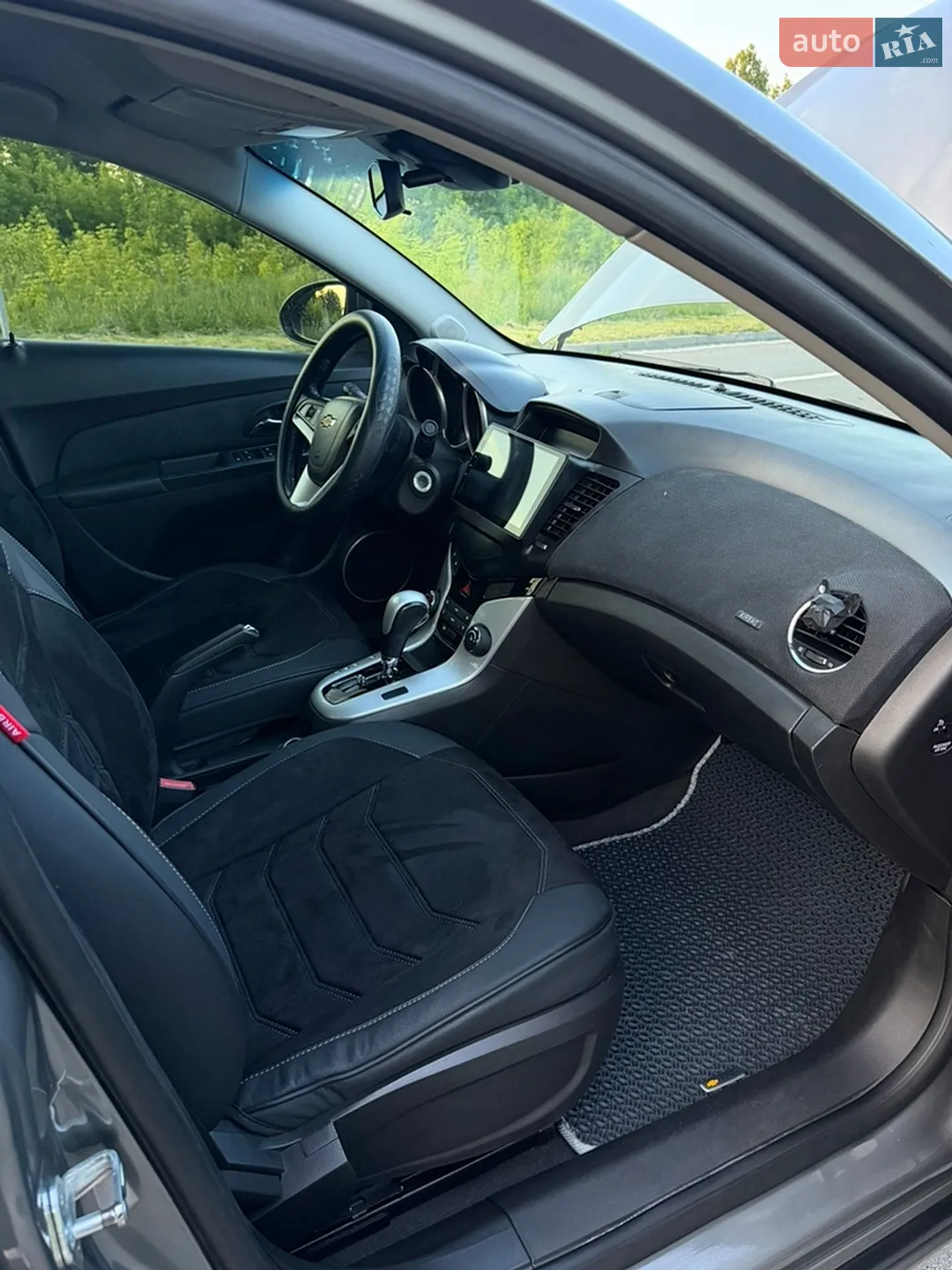 2010 Chevrolet Cruze - мініатюра 11