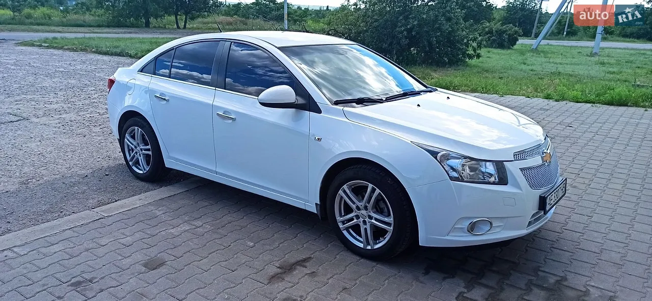 2010 Chevrolet Cruze - мініатюра 15