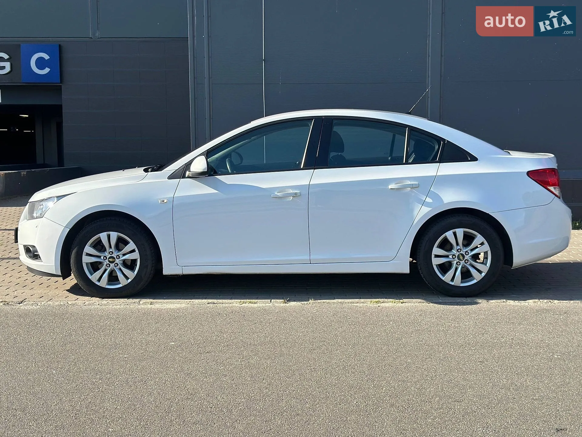 2011 Chevrolet Cruze - мініатюра 8