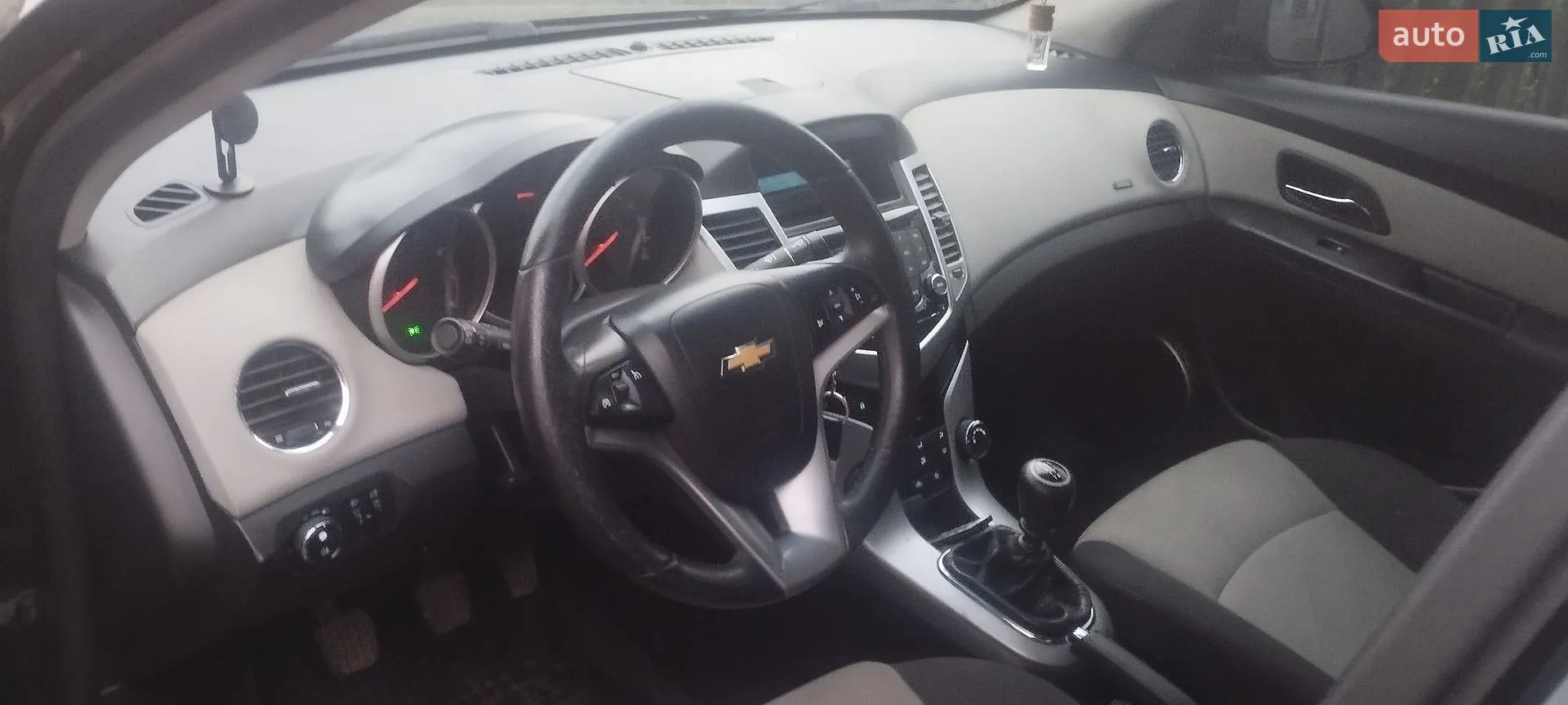 2010 Chevrolet Cruze - мініатюра 5