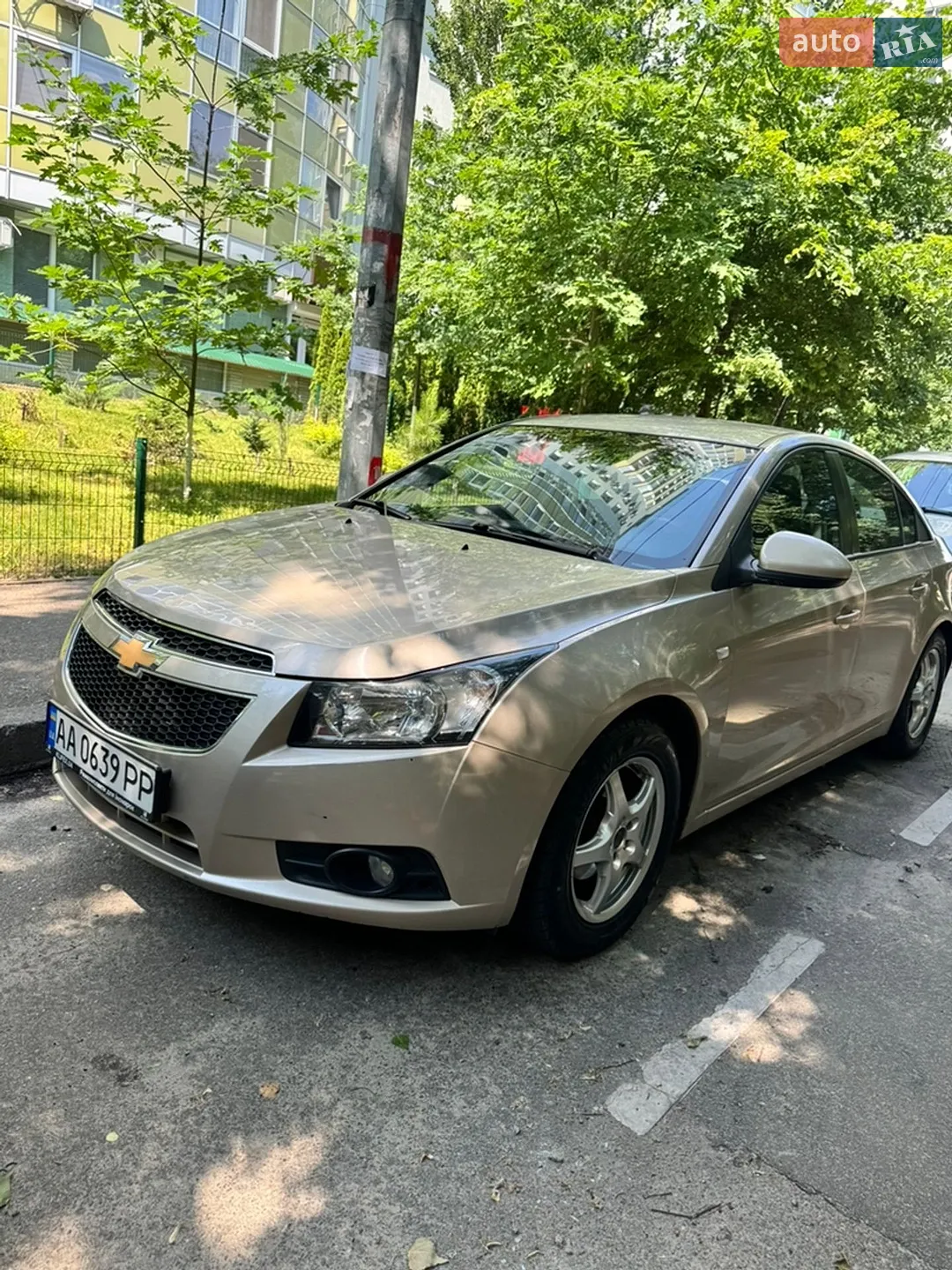 2012 Chevrolet Cruze - мініатюра 2