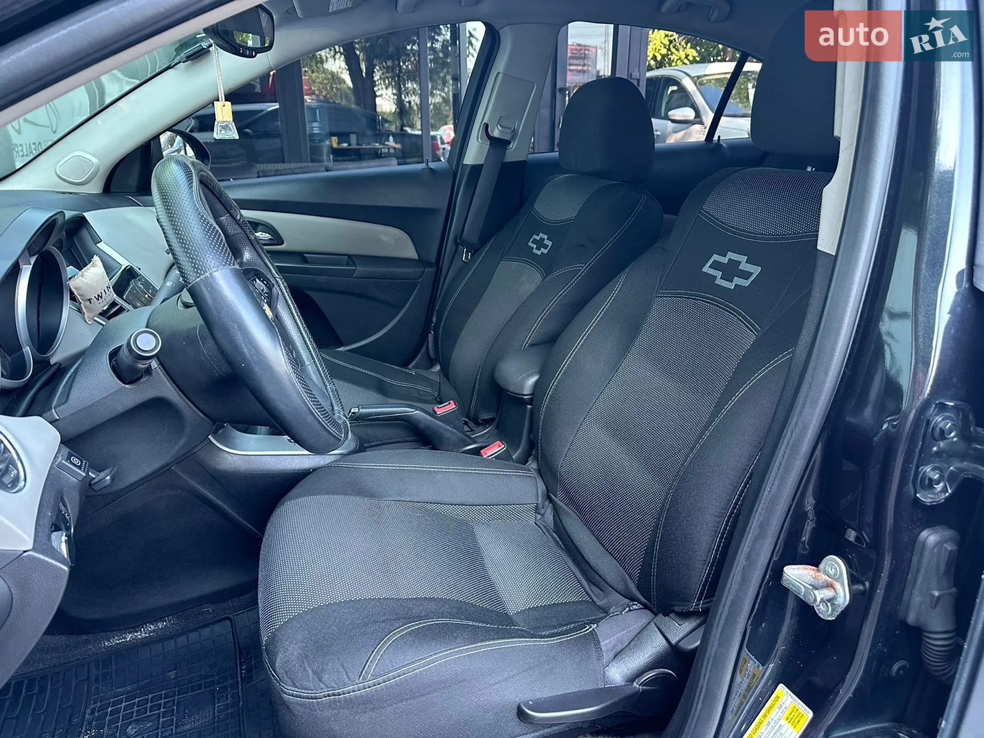 2013 Chevrolet Cruze - мініатюра 11