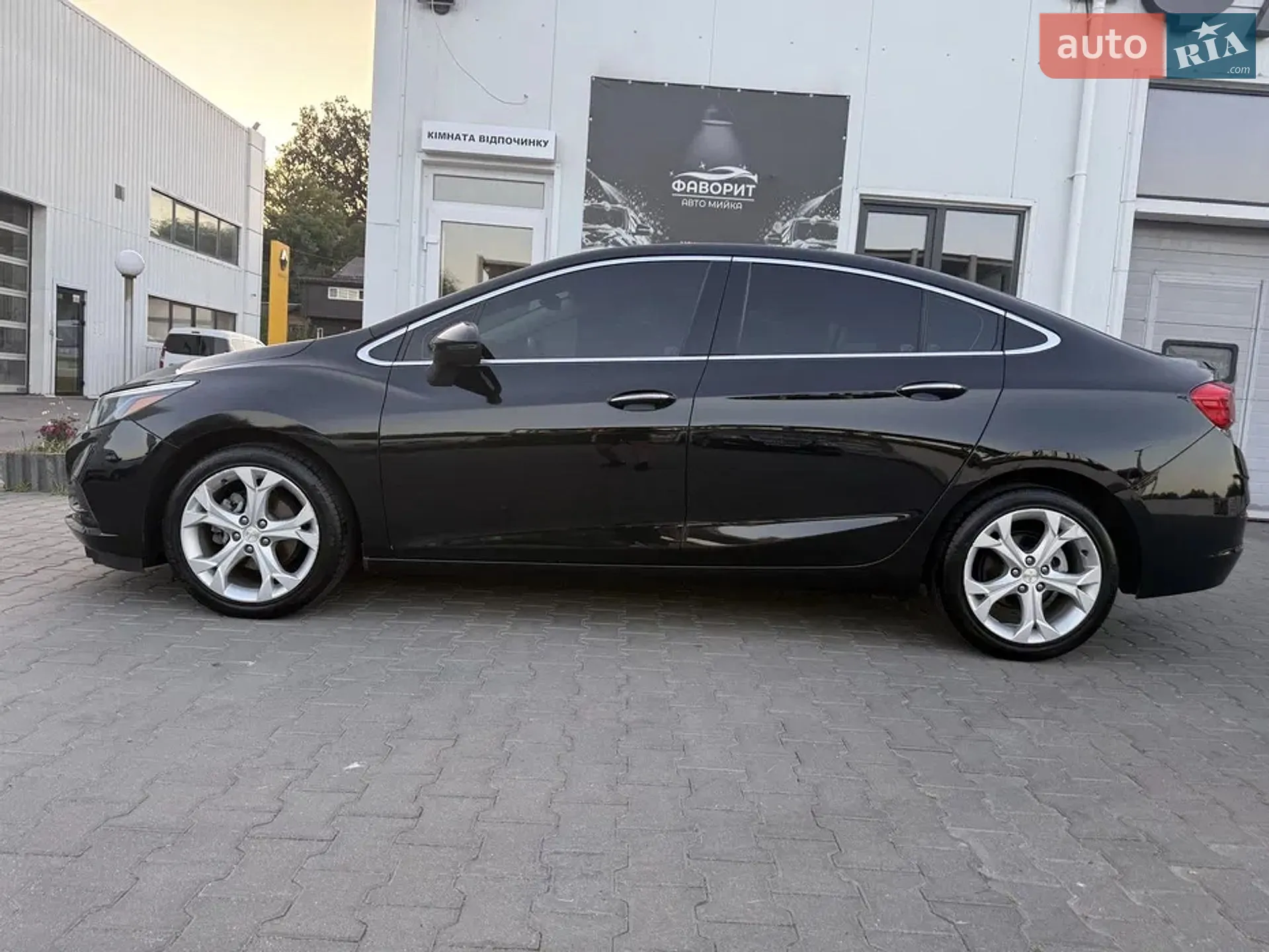 2017 Chevrolet Cruze - мініатюра 4