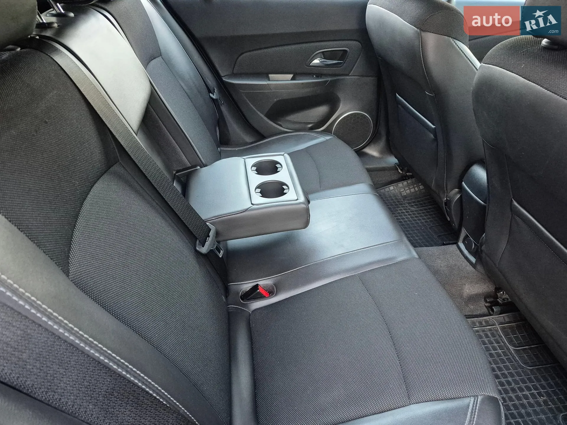 2013 Chevrolet Cruze - мініатюра 30