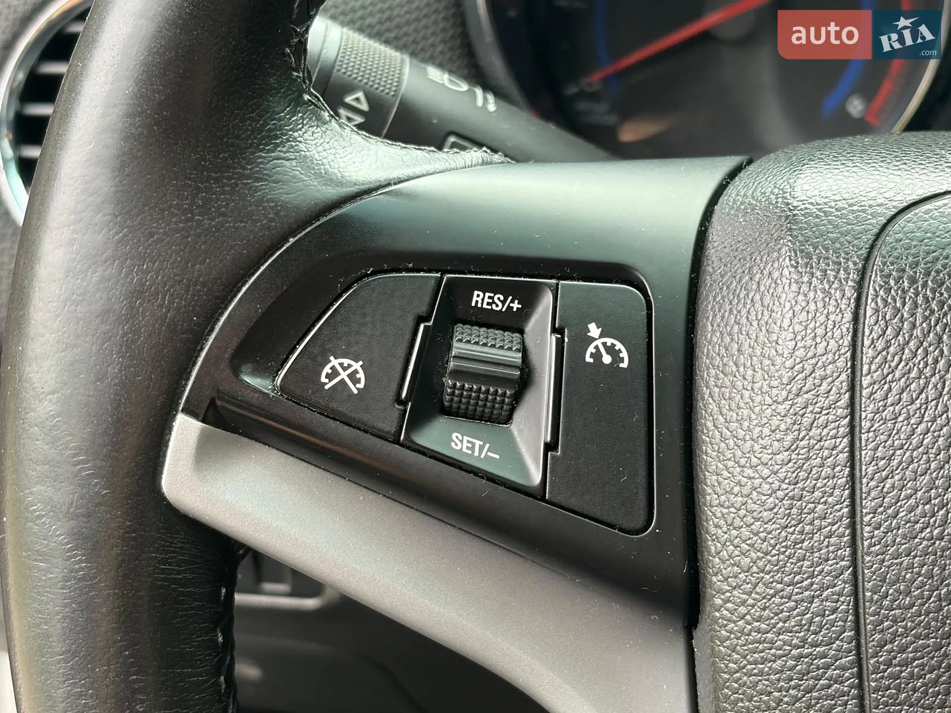 2015 Chevrolet Cruze - мініатюра 36