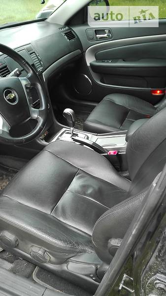 Седан Chevrolet Epica 2008 в Малине