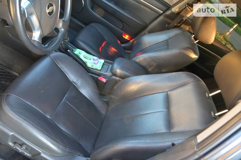 Седан Chevrolet Epica 2007 в Хмельницькому