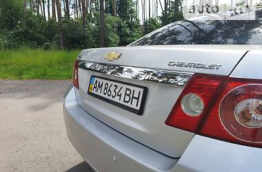 Седан Chevrolet Epica 2006 в Житомире