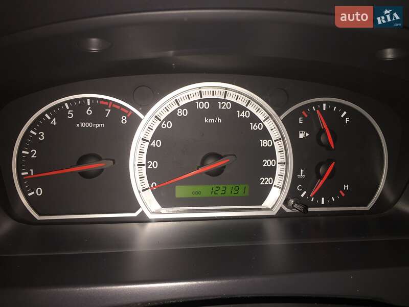 Седан Chevrolet Epica 2011 в Києві