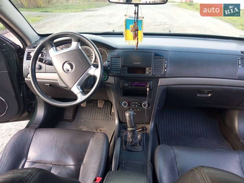 Седан Chevrolet Epica 2008 в Мукачевому