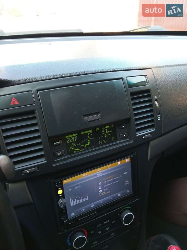 Седан Chevrolet Epica 2008 в Гайсине