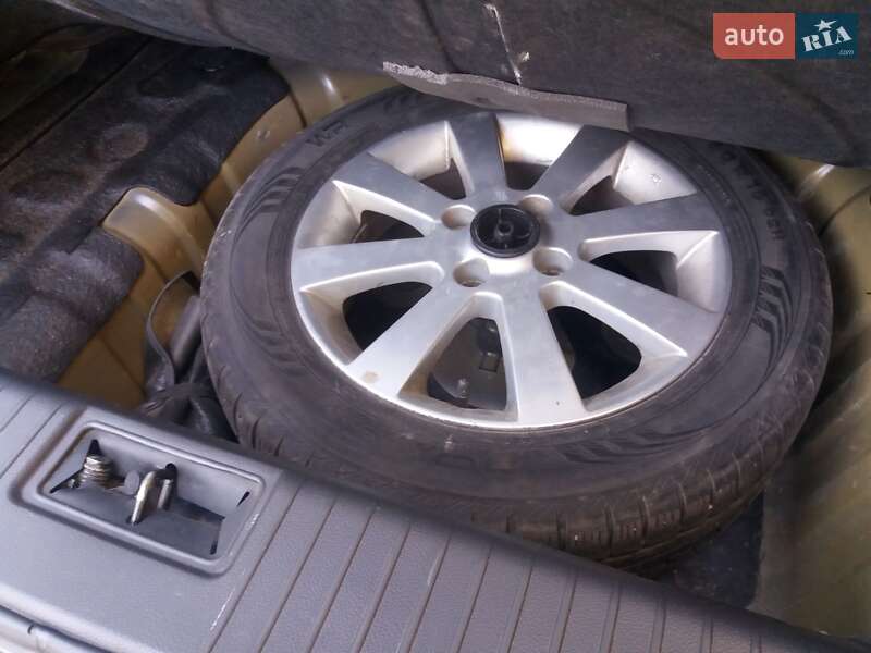 Седан Chevrolet Epica 2008 в Дніпрі