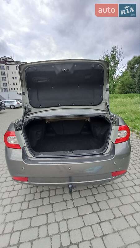 Седан Chevrolet Epica 2008 в Львові