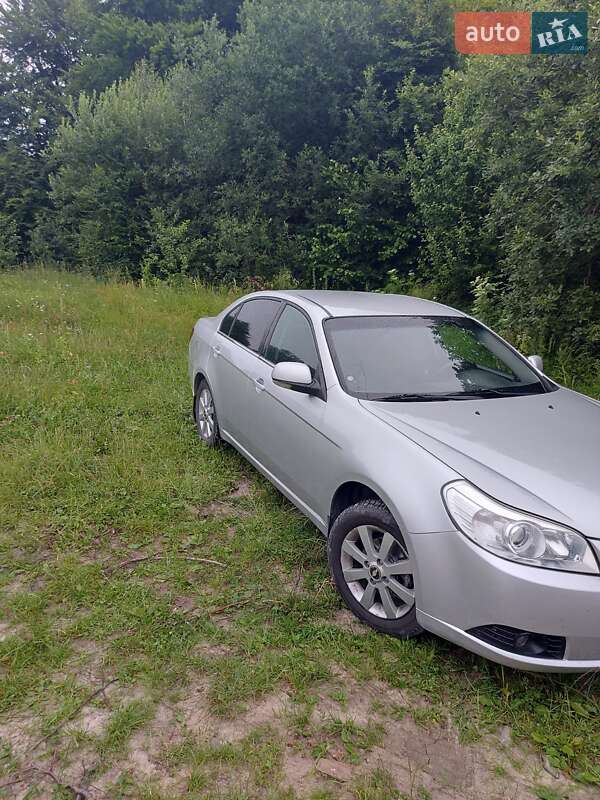 Седан Chevrolet Epica 2010 в Бережанах