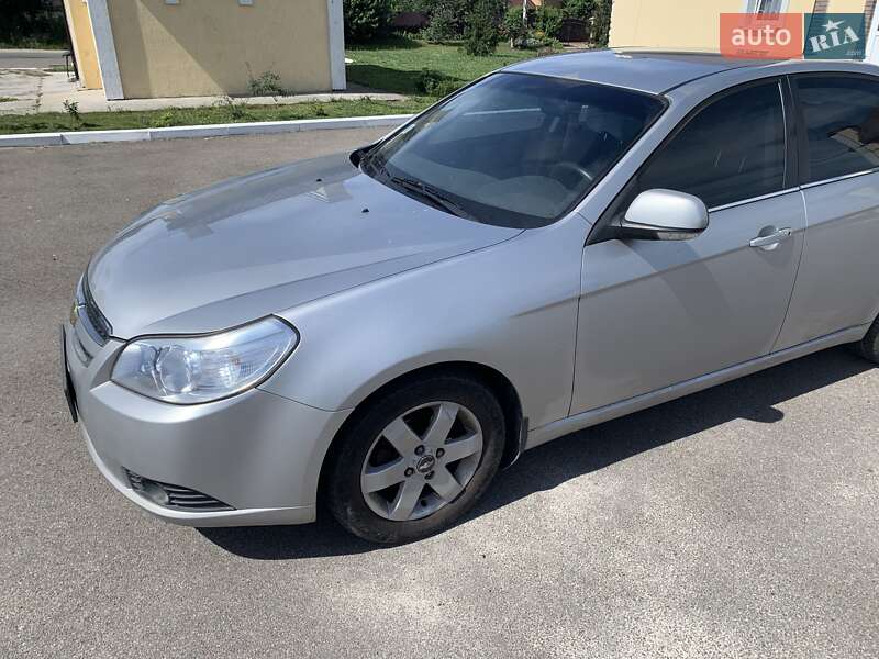 Седан Chevrolet Epica 2008 в Києві