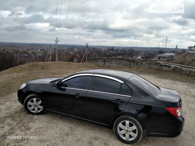 Седан Chevrolet Epica 2007 в Кременце