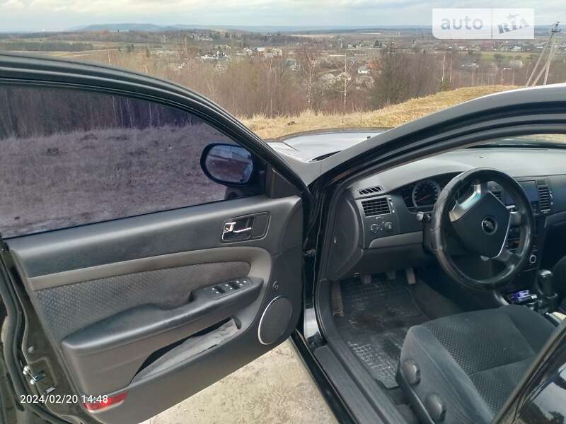 Седан Chevrolet Epica 2007 в Кременце