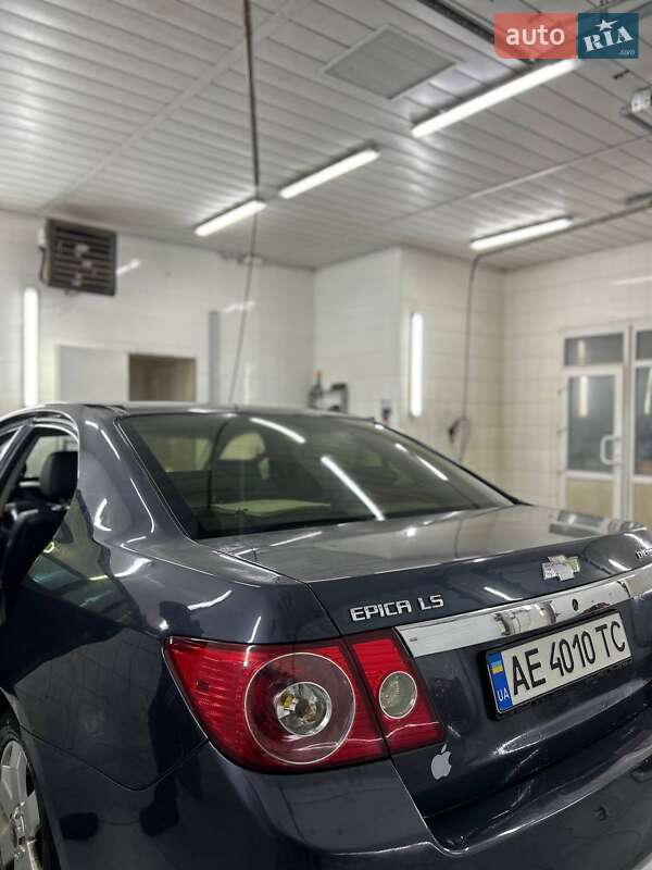 Седан Chevrolet Epica 2007 в Нікополі