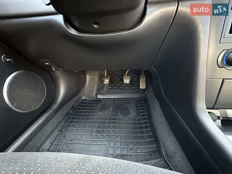 Седан Chevrolet Epica 2008 в Львове