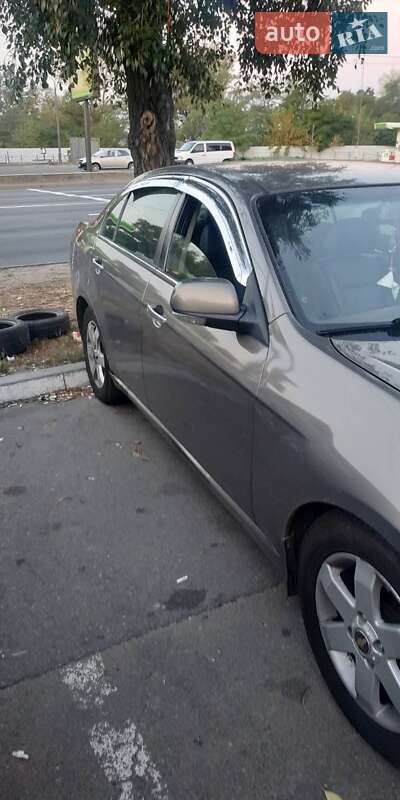 Седан Chevrolet Epica 2008 в Києві