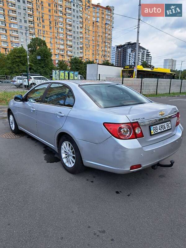 Седан Chevrolet Epica 2008 в Киеве