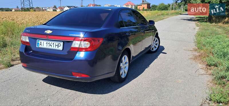 Седан Chevrolet Epica 2010 в Киеве
