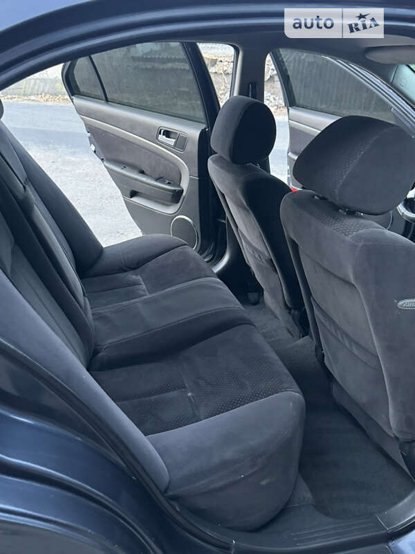Седан Chevrolet Epica 2007 в Днепре