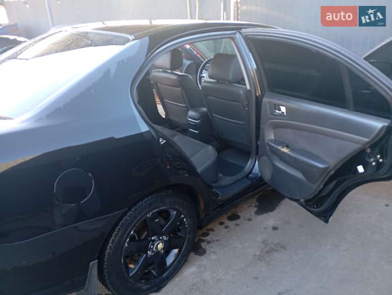 Седан Chevrolet Epica 2006 в Миколаєві
