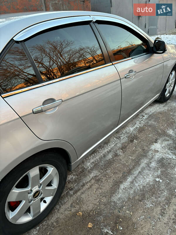 Седан Chevrolet Epica 2008 в Коростені