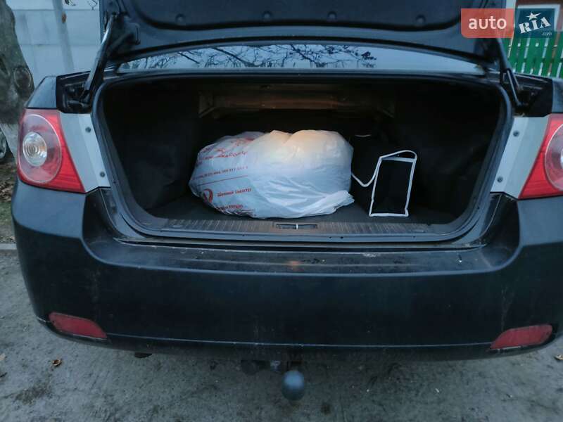 Седан Chevrolet Epica 2008 в Смеле