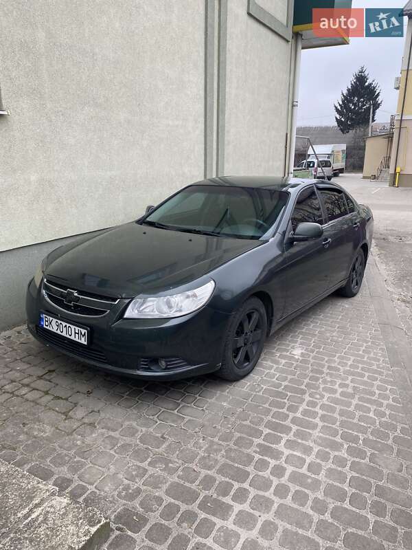 Седан Chevrolet Epica 2008 в Дубровиці