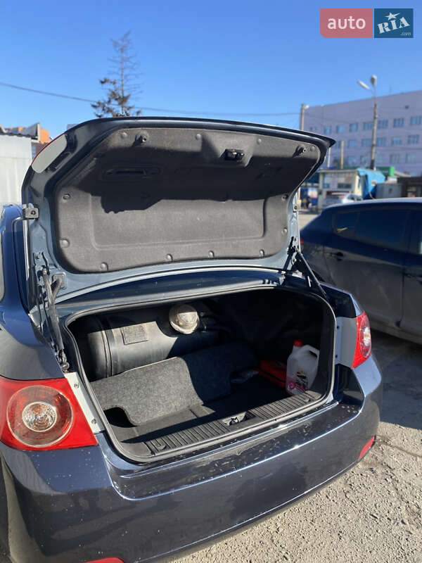 Седан Chevrolet Epica 2008 в Хмельницком