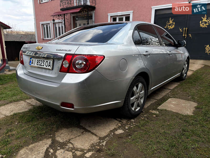 Седан Chevrolet Epica 2007 в Черновцах
