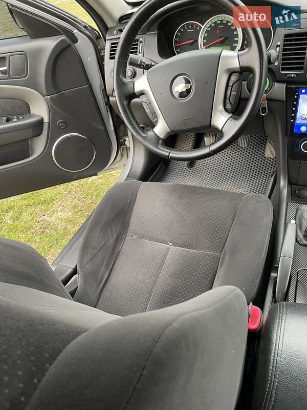 Седан Chevrolet Epica 2007 в Івано-Франківську