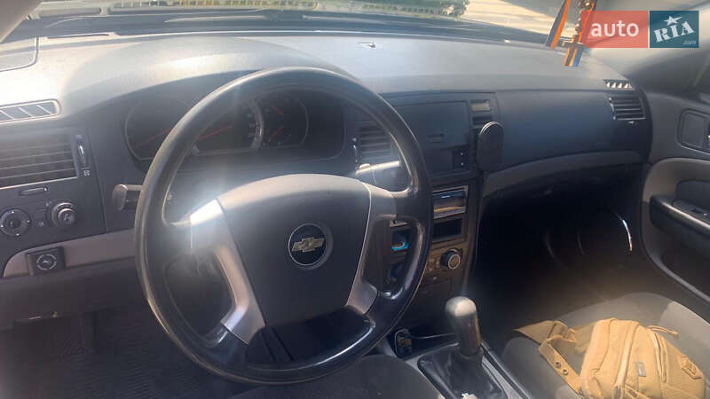 Седан Chevrolet Epica 2007 в Львове