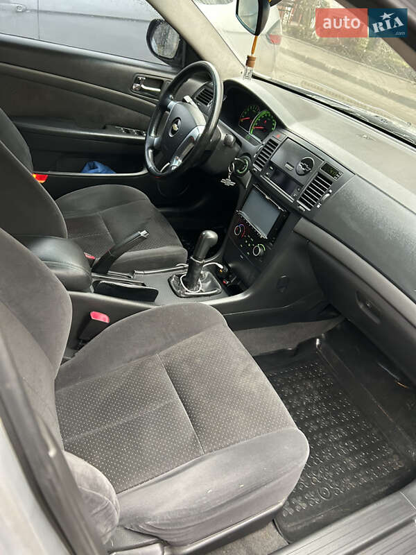 Седан Chevrolet Epica 2008 в Тернополе