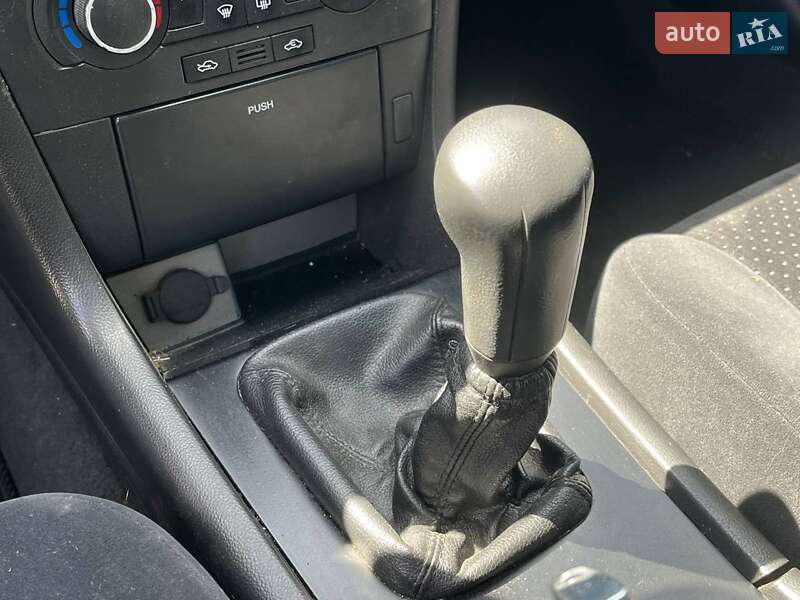 Седан Chevrolet Epica 2009 в Львові