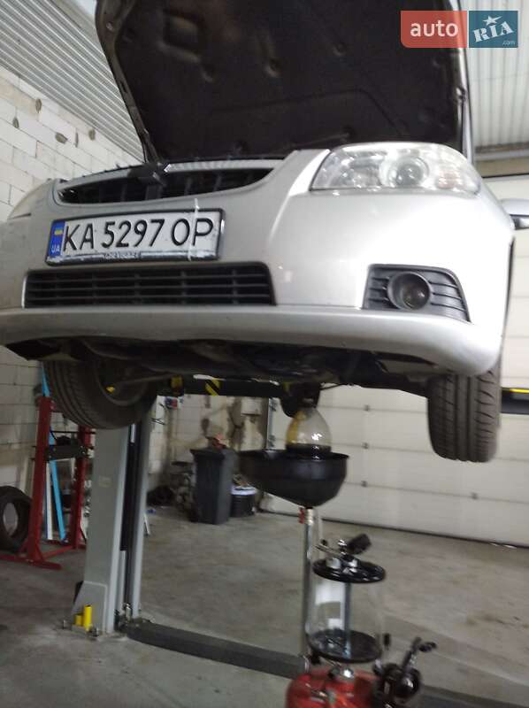 Седан Chevrolet Epica 2009 в Коростене фото 72 Седан Chevrolet Epica 2009 в Коростене