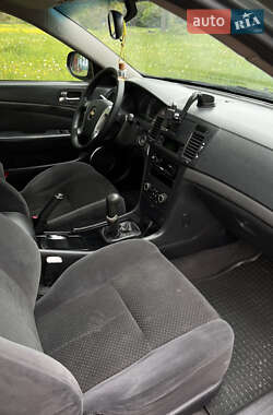 Седан Chevrolet Epica 2008 в 