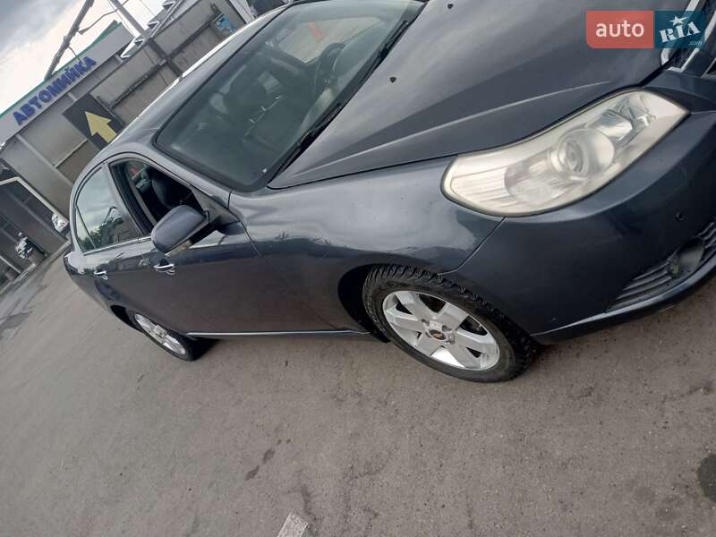 Седан Chevrolet Epica 2008 в Киеве