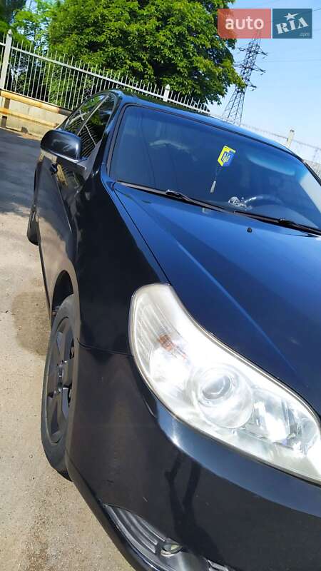 Седан Chevrolet Epica 2007 в Кременчуге