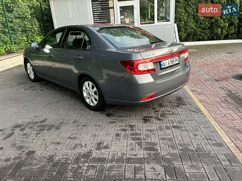 Седан Chevrolet Epica 2011 в Києві