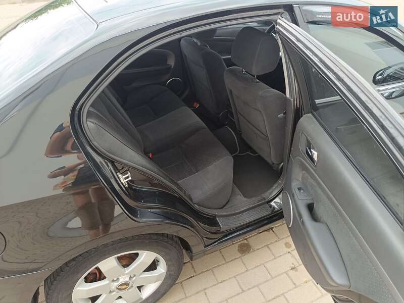 Седан Chevrolet Epica 2008 в Житомирі