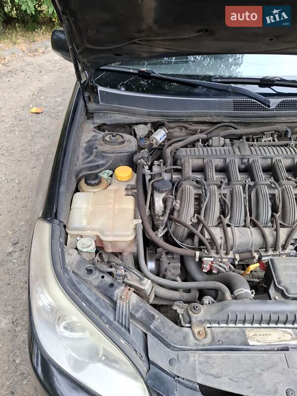 Седан Chevrolet Epica 2008 в Києві