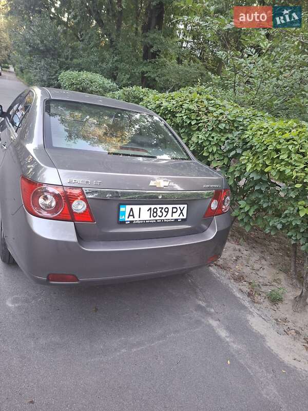 Седан Chevrolet Epica 2008 в Киеве