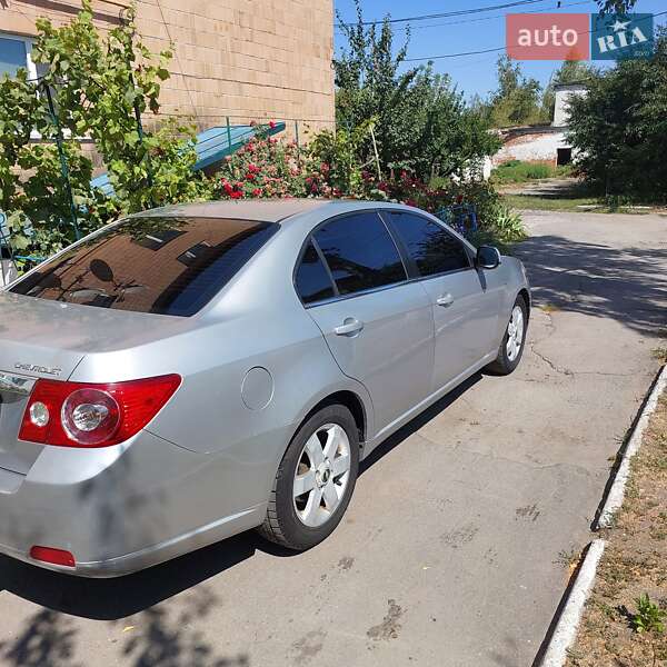 Седан Chevrolet Epica 2007 в Глобине