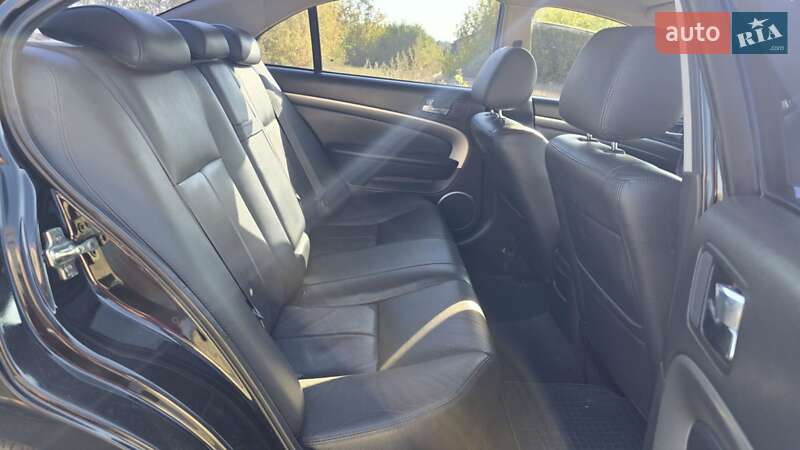 Седан Chevrolet Epica 2008 в Зміїві